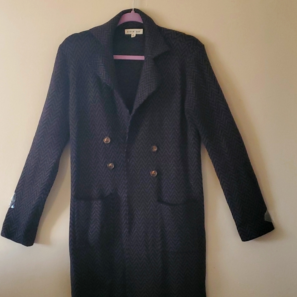 Medium weight coat